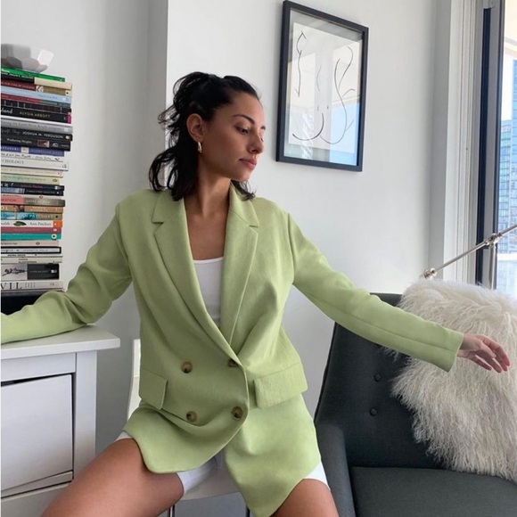 Aritzia Wilfred Destiny Blazer Classic fit double breasted Crepe Pistachio Green - Picture 1 of 11